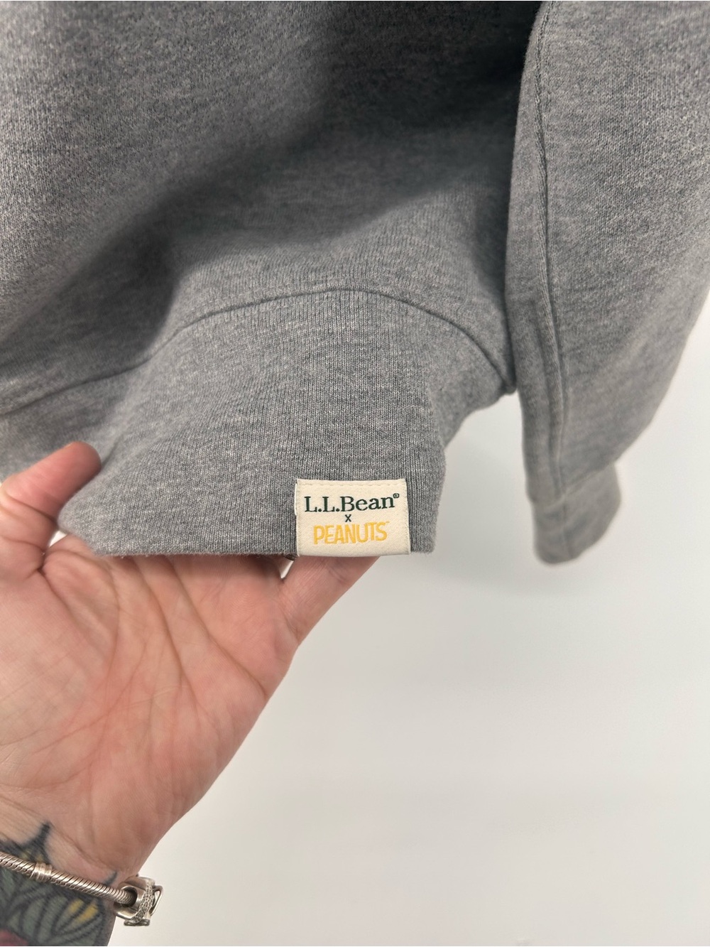 LL Bean x Peanuts Snoopy Sweatshirt Small Gray - Picture 3 of 8